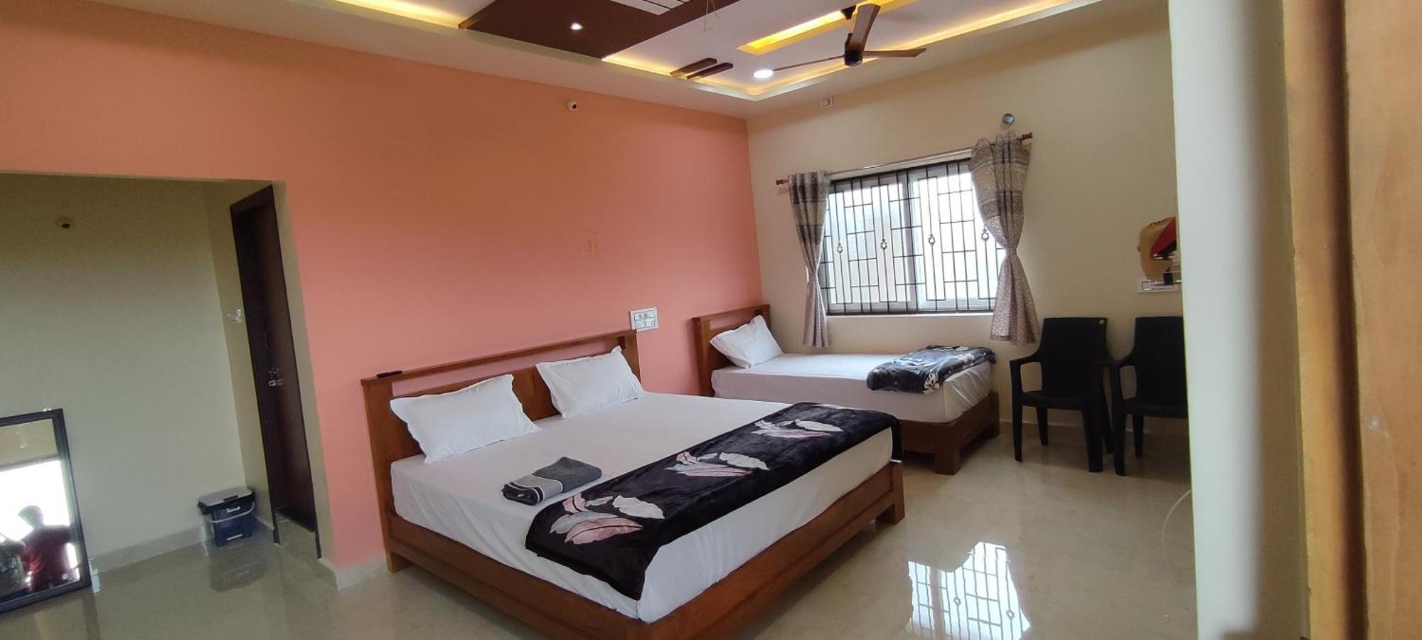Mamatha Guest Inn Hampi Exteriör bild